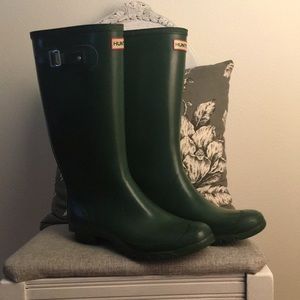 Classic green Hunter ( huntress) boots